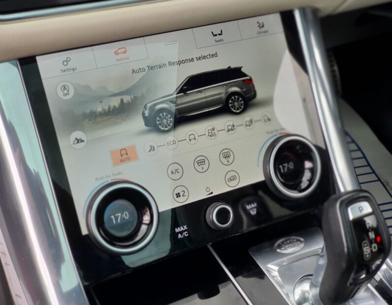 LAND ROVER RANGE ROVER SPORT HSE