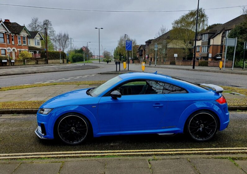 AUDI TT TFSI BLACK EDITION