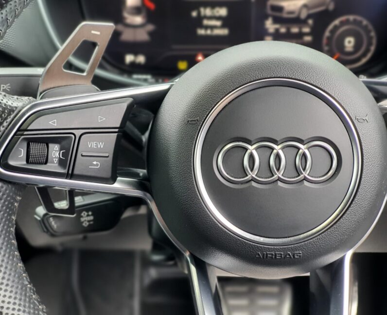 AUDI TT TFSI BLACK EDITION