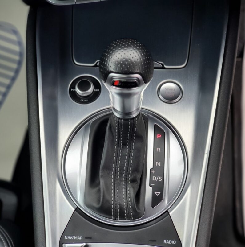 AUDI TT TFSI BLACK EDITION