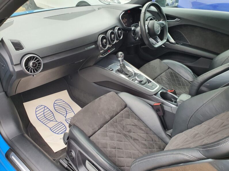 AUDI TT TFSI BLACK EDITION
