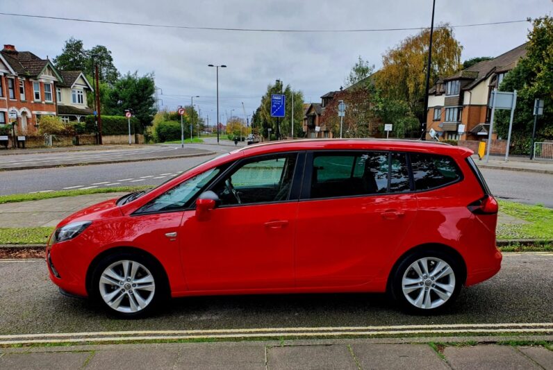 VAUXHALL ZAFIRA TOURER SRi