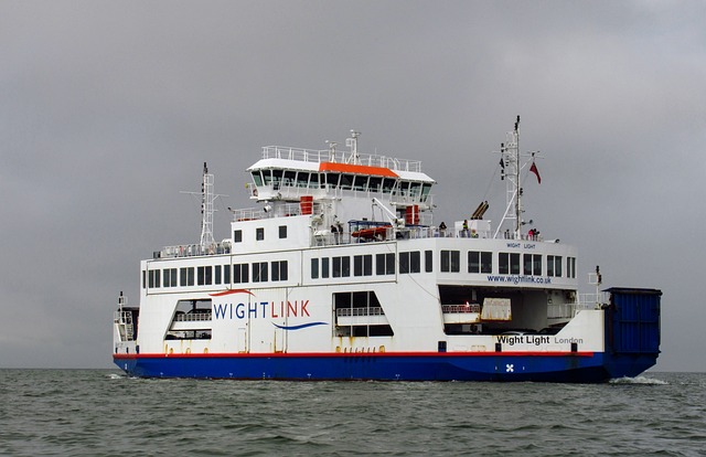 image of the ferry from portsmouth to Ryde