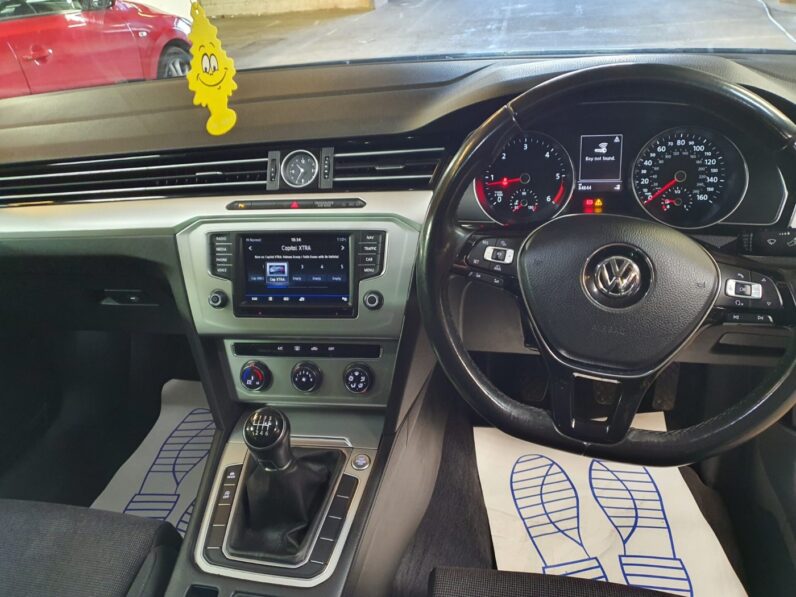 VOLKSWAGEN PASSAT SE BUSINESS