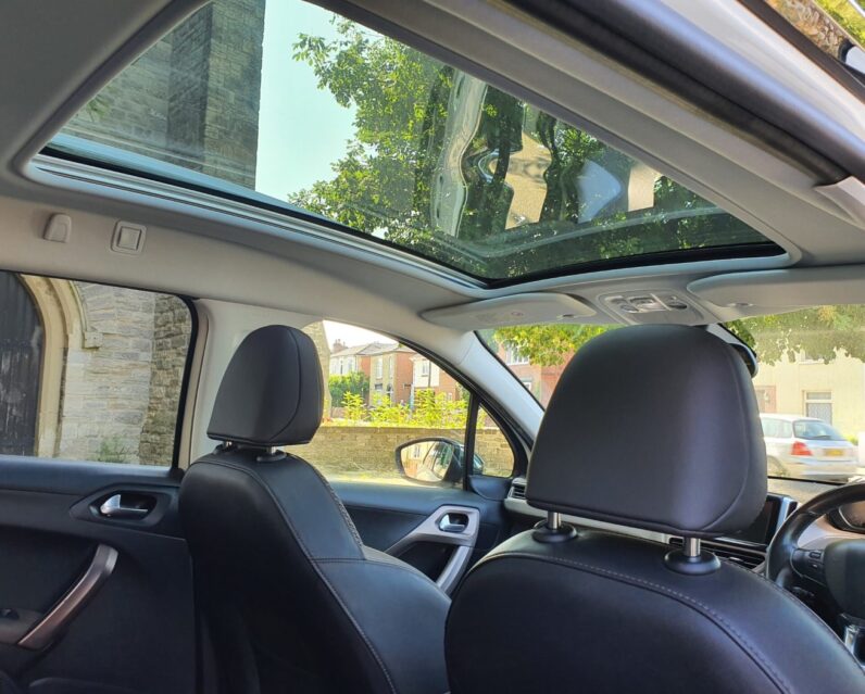 PEUGEOT 2008 VTi ALLURE STATION WAGON