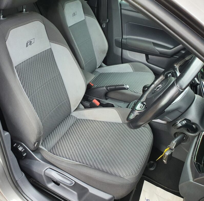 VOLKSWAGEN POLO R-LINE