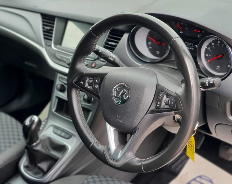 VAUXHALL ASTRA CDTI TECH LINE NAV