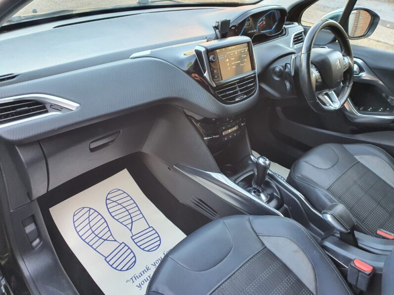 PEUGEOT 2008 ALLURE