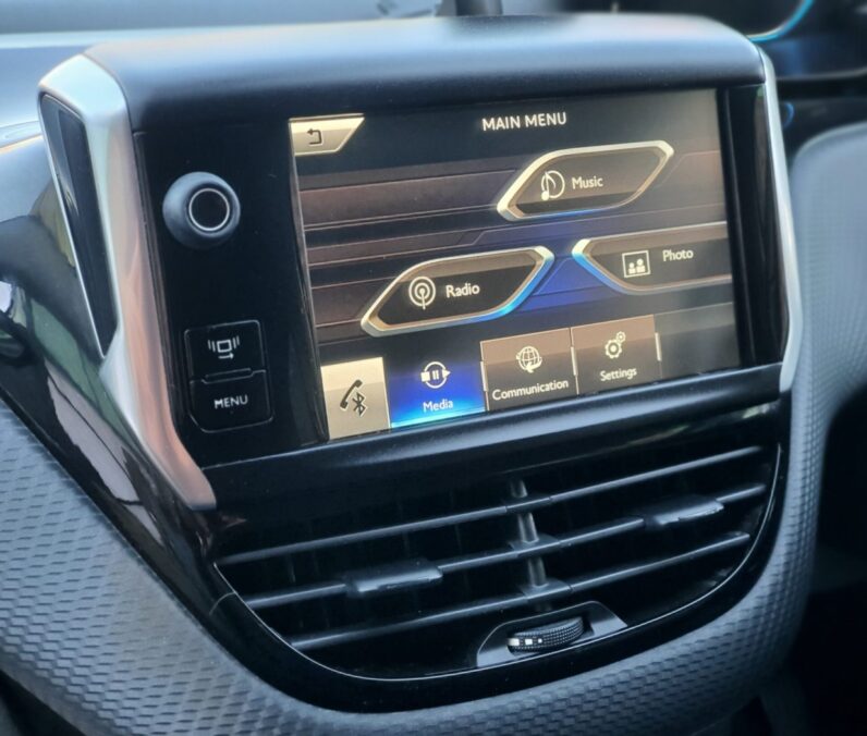 PEUGEOT 2008 ALLURE