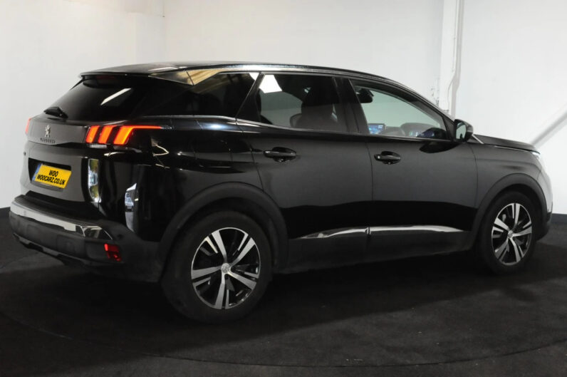 PEUGEOT 3008 BLUEHDI ALLURE