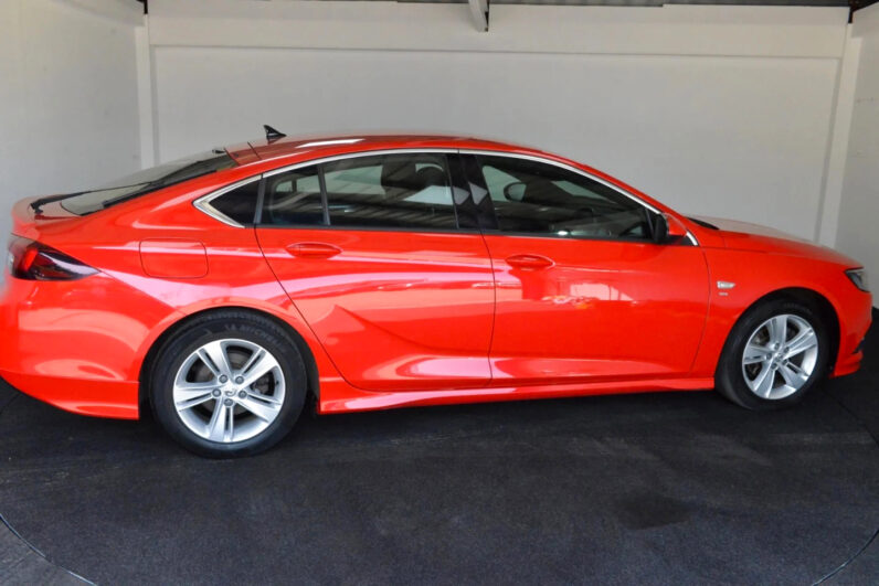 VAUXHALL INSIGNIA GRAND SPORT