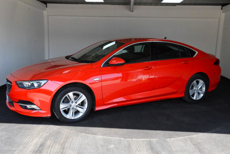 VAUXHALL INSIGNIA GRAND SPORT