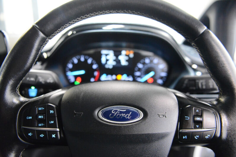 FORD FIESTA TITANIUM