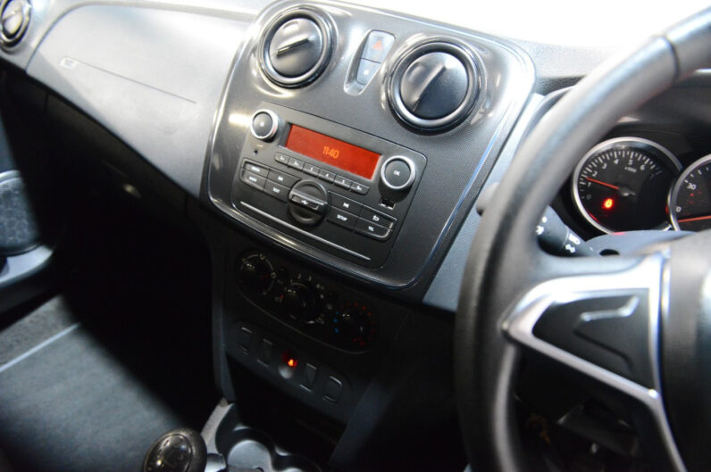 DACIA SANDERO ESSENTIAL TCE