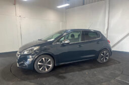 PEUGEOT 208 S/S TECH EDITION