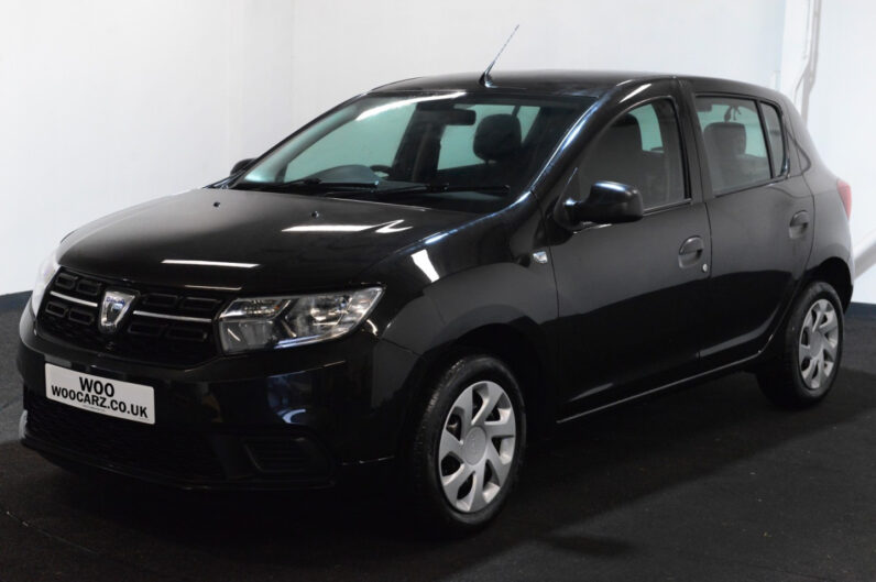 DACIA SANDERO ESSENTIAL TCE