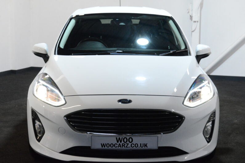FORD FIESTA TITANIUM