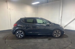 PEUGEOT 208 S/S TECH EDITION