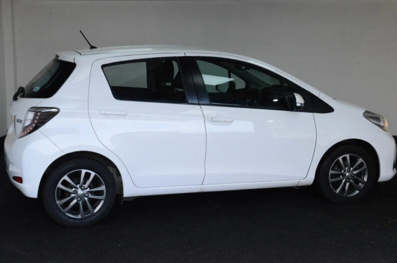 TOYOTA YARIS VVT-I ICON PLUS