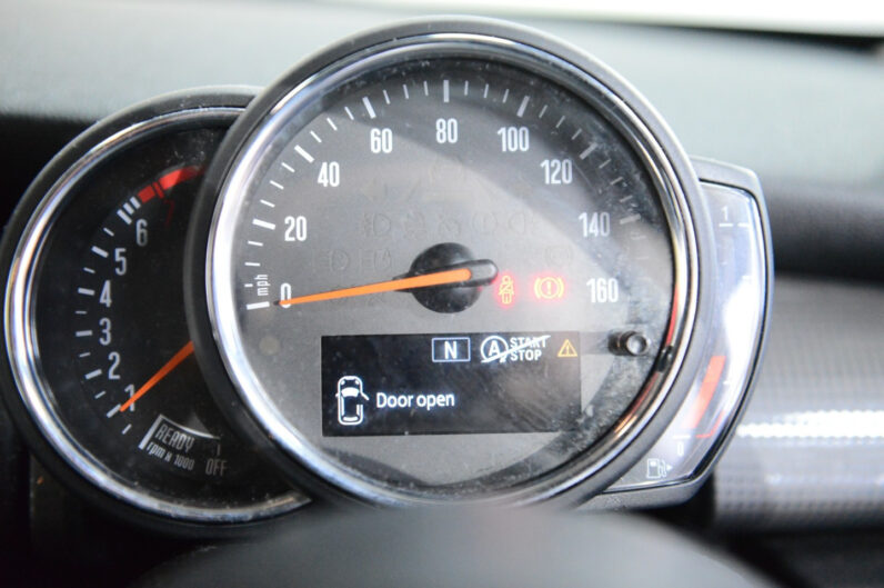 MINI HATCH COOPER CLASSIC
