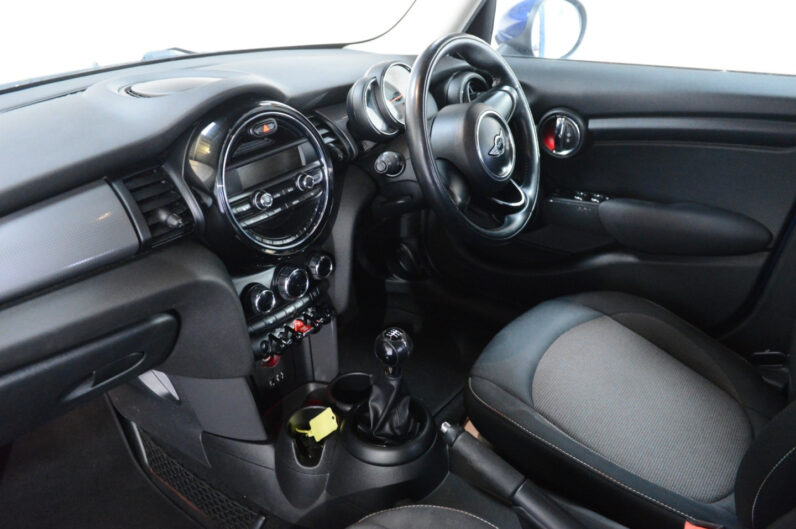 MINI HATCH COOPER