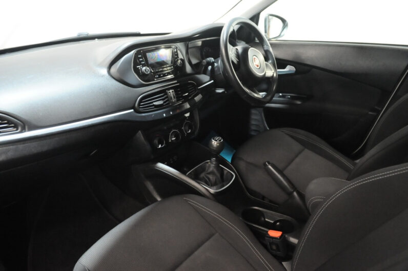 FIAT TIPO EASY