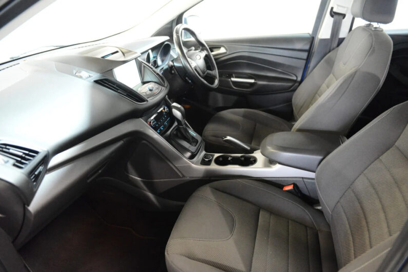 FORD KUGA ZETEC