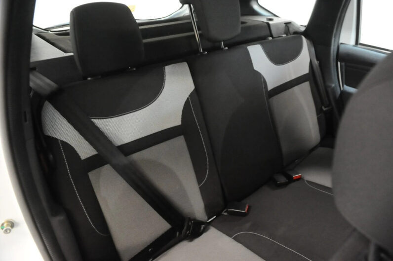 DACIA DUSTER LAUREATE DCI