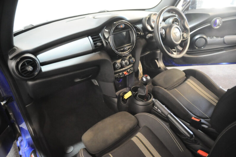 MINI HATCH COOPER SPORT