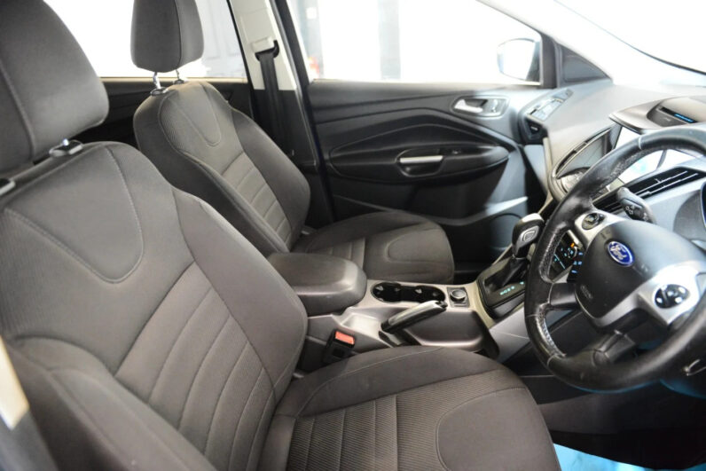 FORD KUGA ZETEC