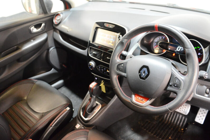 RENAULT CLIO RENAULTSPORT NAV