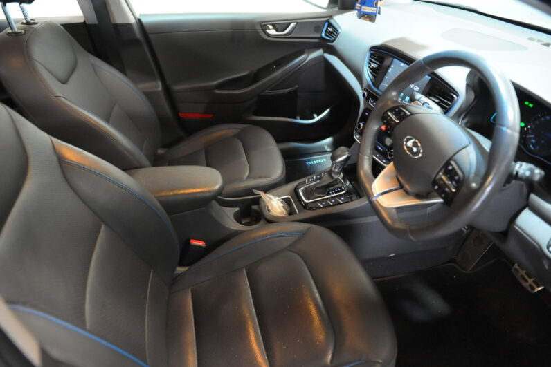 HYUNDAI IONIQ PREMIUM SE MHEV