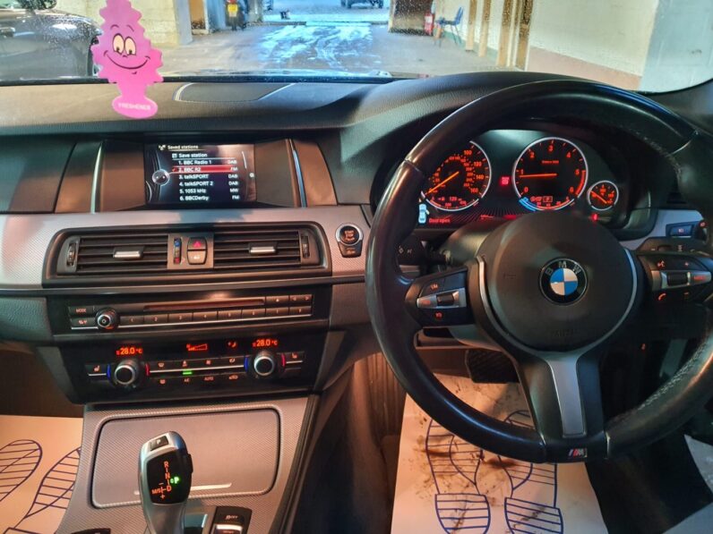 BMW 5 SERIES 520d M SPORT