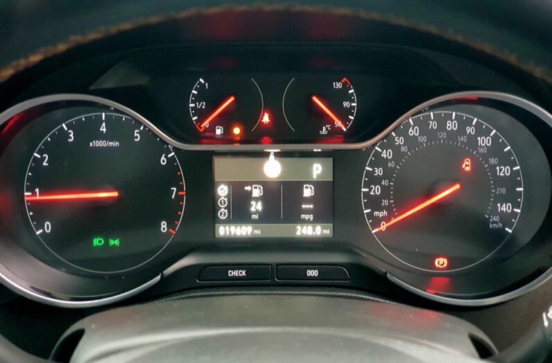 VAUXHALL CROSSLAND X ELITE NAV