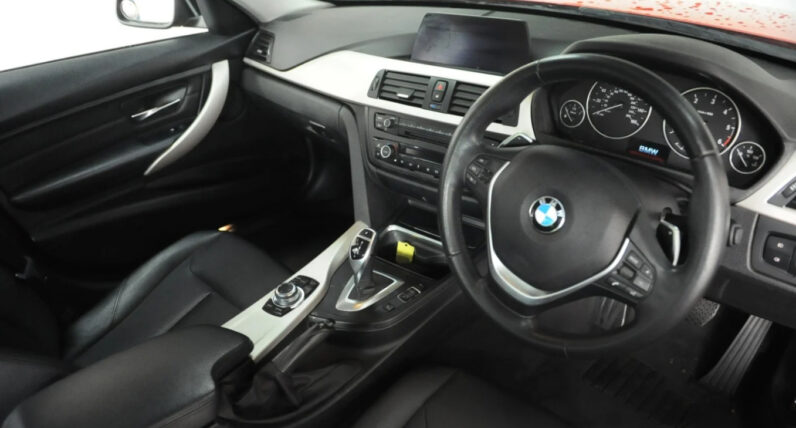 BMW 3 SERIES 330d XDRIVE SE