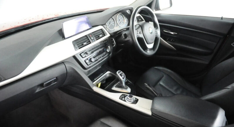 BMW 3 SERIES 330d XDRIVE SE