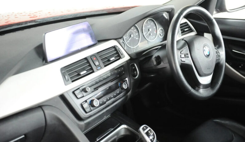 BMW 3 SERIES 330d XDRIVE SE