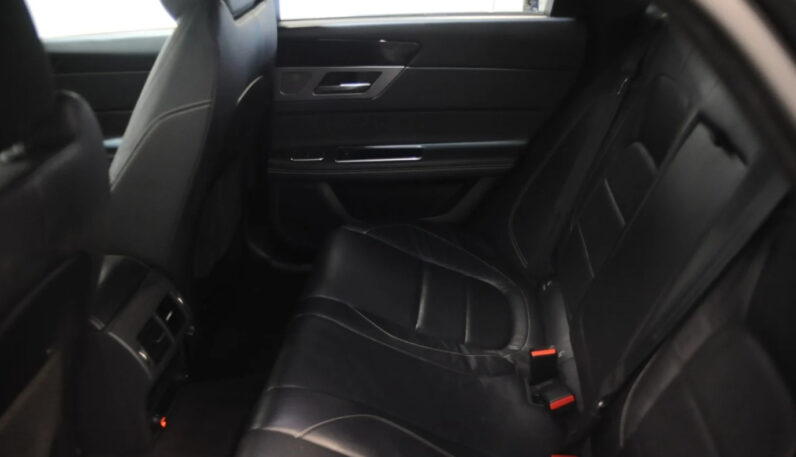 JAGUAR XF R-SPORT