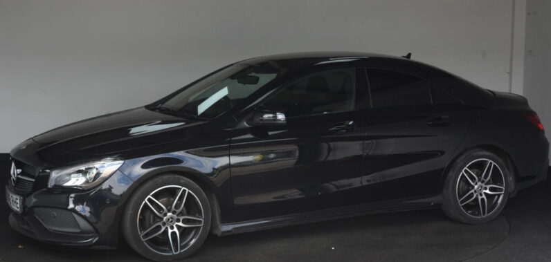 MERCEDES-BENZ CLA 180 AMG LINE