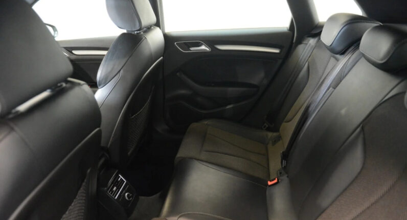 AUDI A3 SPORTBACK TFSI S LINE