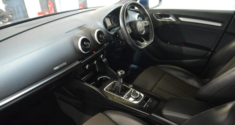 AUDI A3 SPORTBACK TFSI S LINE