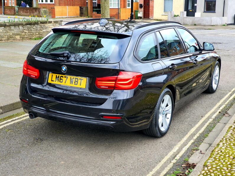 BMW 318i SPORT TOURING