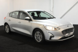 FORD FOCUS TITANIUM