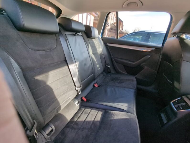 SKODA Octavia Elegance TDI CR