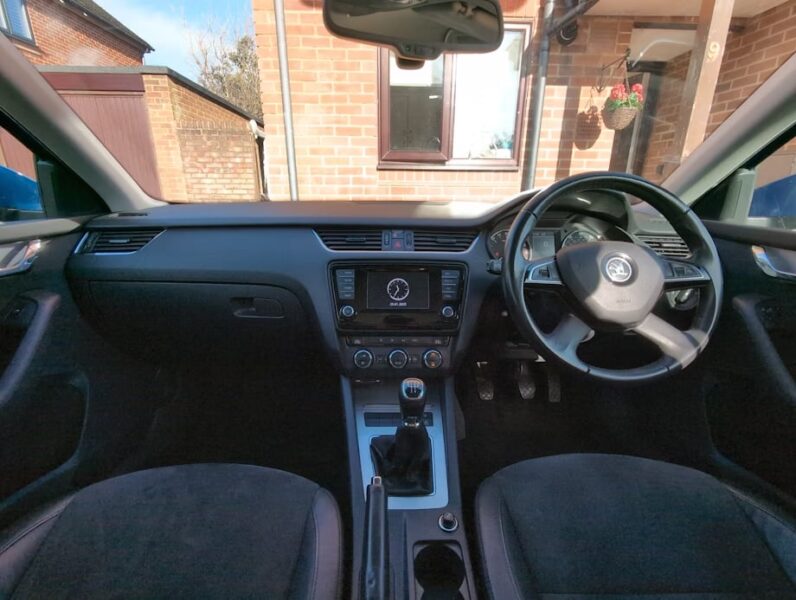 SKODA Octavia Elegance TDI CR