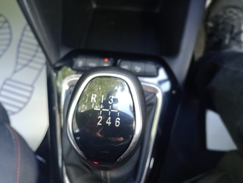 FORD FOCUS ST-LINE
