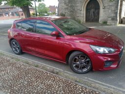 FORD FOCUS ST-LINE