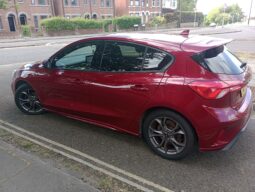 FORD FOCUS ST-LINE
