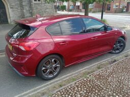 FORD FOCUS ST-LINE