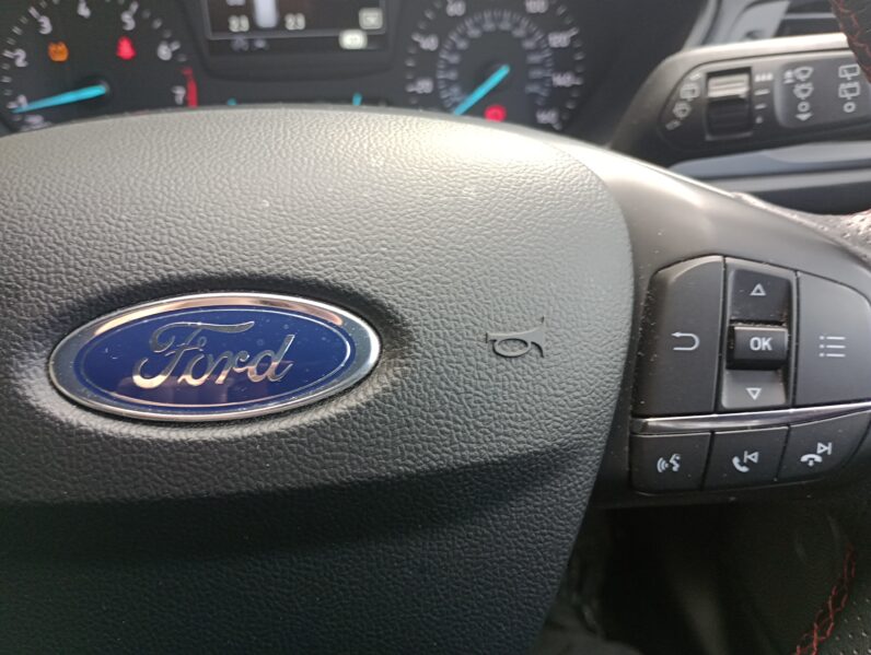 FORD FOCUS ST-LINE